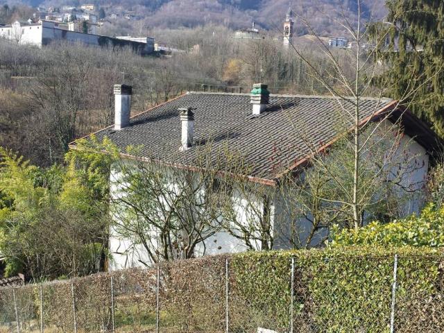 Villa in vendita a Sant'Omobono Terme BG
