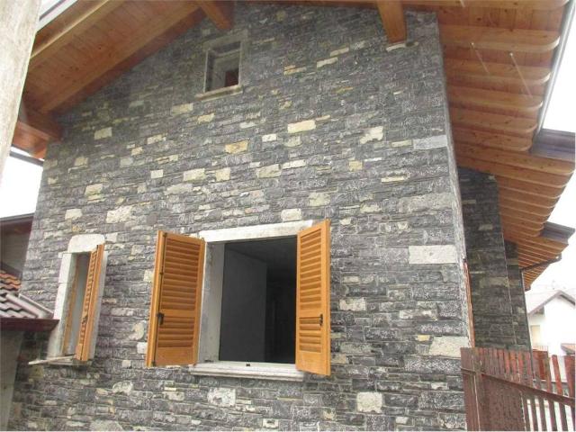 Villa in vendita a Sant'Omobono Terme BG
