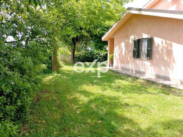 Villa in vendita a Sant'Oreste RM
