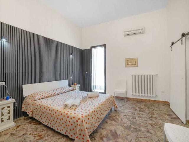 Villa in vendita a Santa Cesarea Terme LE