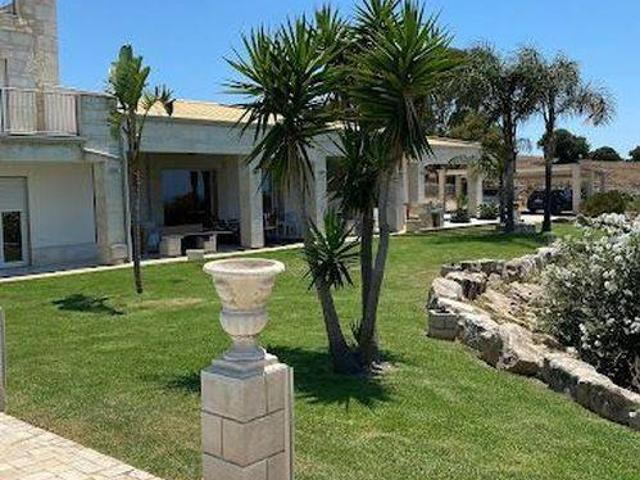Villa in vendita a Santa Croce Camerina RG