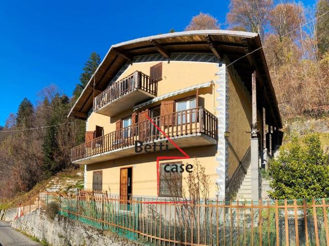 Villa in vendita a Santa Brigida BG