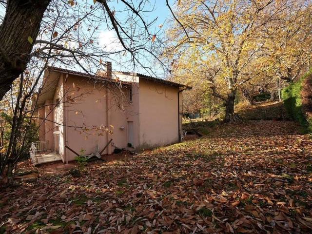 Villa in vendita a Santa Fiora GR
