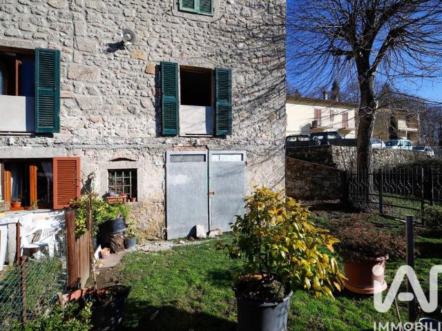 Villa in vendita a Santa Fiora GR
