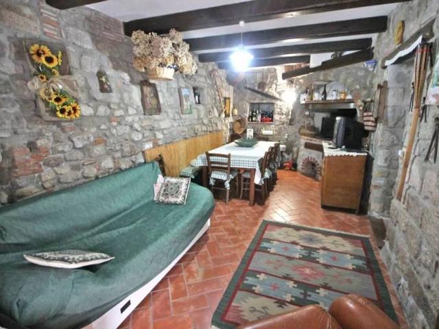 Villa in vendita a Santa Fiora GR