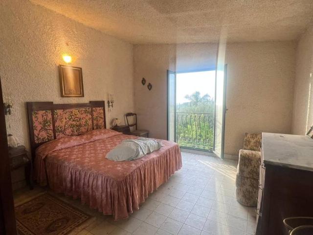 Villa in vendita a Santa Lucia del Mela ME