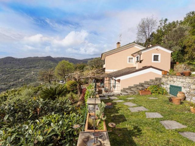 Villa in vendita a Santa Margherita Ligure GE