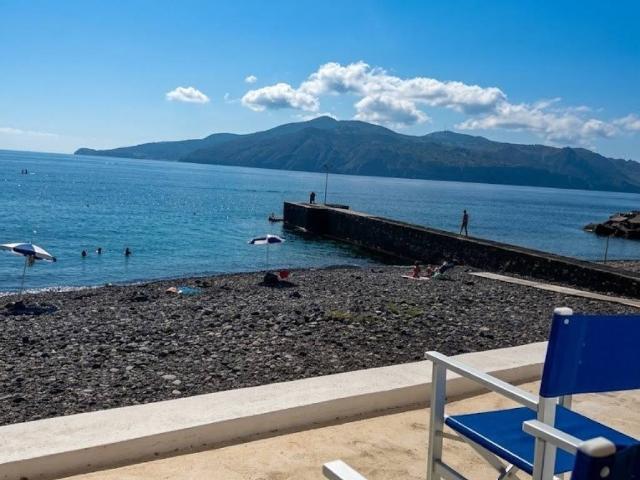 Villa in vendita a Santa Marina Salina ME
