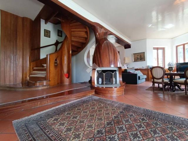 Villa in vendita a Santa Marinella RM