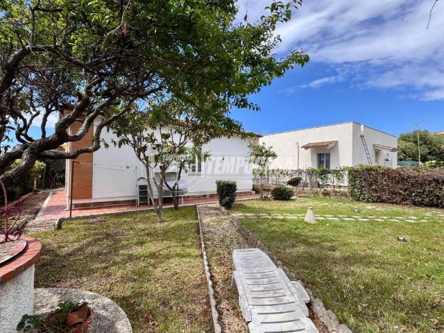 Villa in vendita a Santa Marinella RM