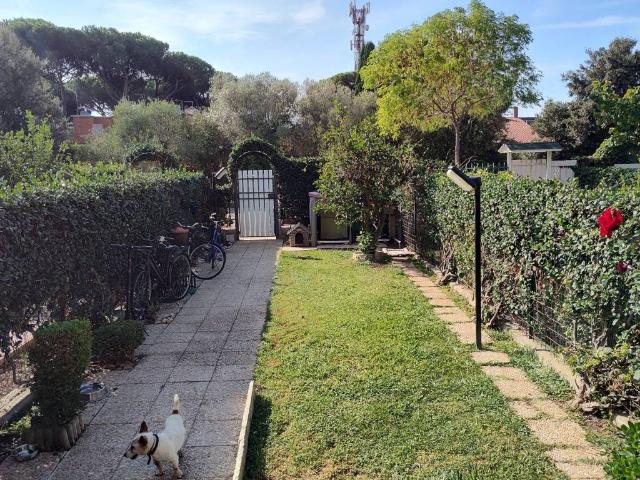 Villa in vendita a Santa Marinella RM