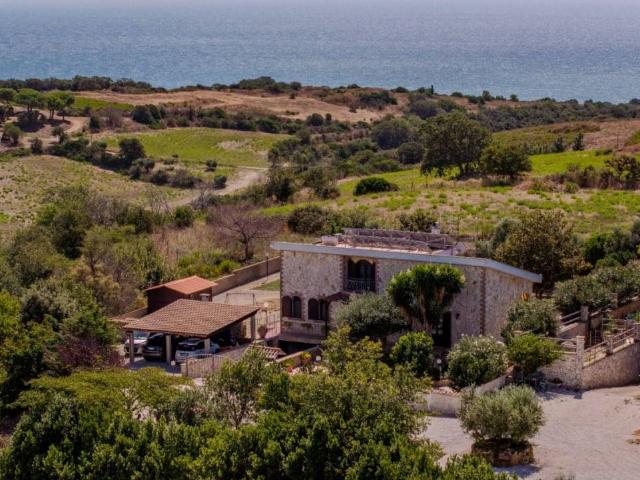 Villa in vendita a Santa Marinella RM