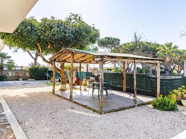 Villa in vendita a Santa Marinella