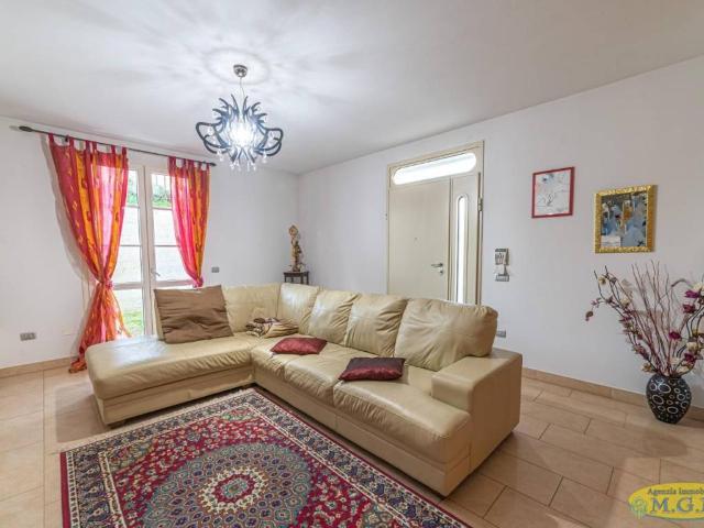 Villa in vendita a Santa Maria a Monte PI