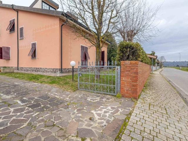 Villa in vendita a Santa Maria a Monte PI