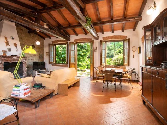 Villa in vendita a Santa Maria della Versa PV