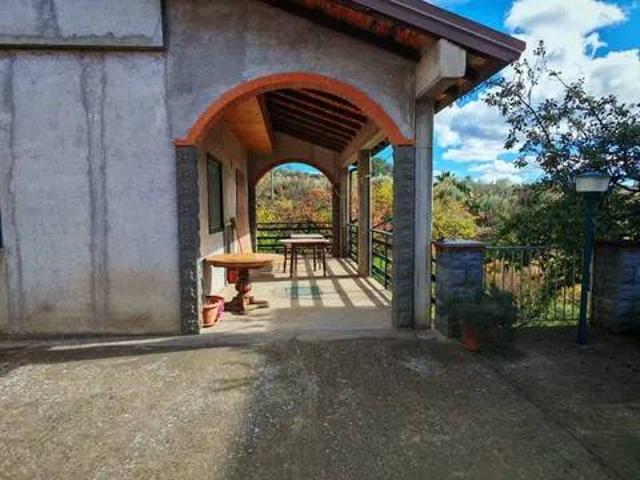Villa in vendita a Santa Maria di Licodia CT