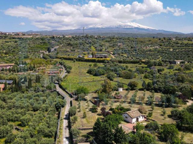 Villa in vendita a Santa Maria di Licodia CT