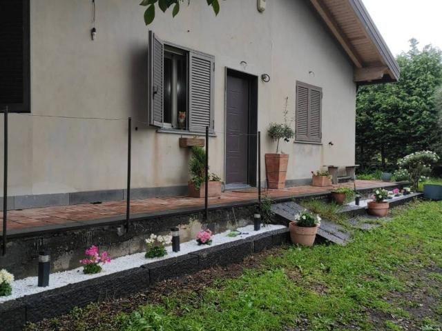 Villa in vendita a Santa Maria di Licodia CT