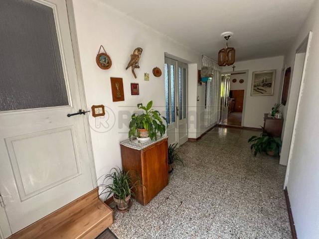 Villa in vendita a Santa Maria la Longa UD