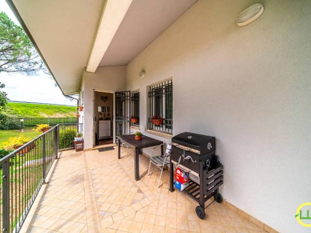 Villa in vendita a Santa Maria la Longa UD
