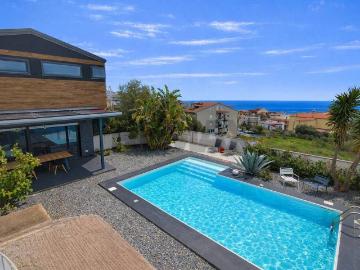 Villa in vendita a Santa Teresa di Riva ME