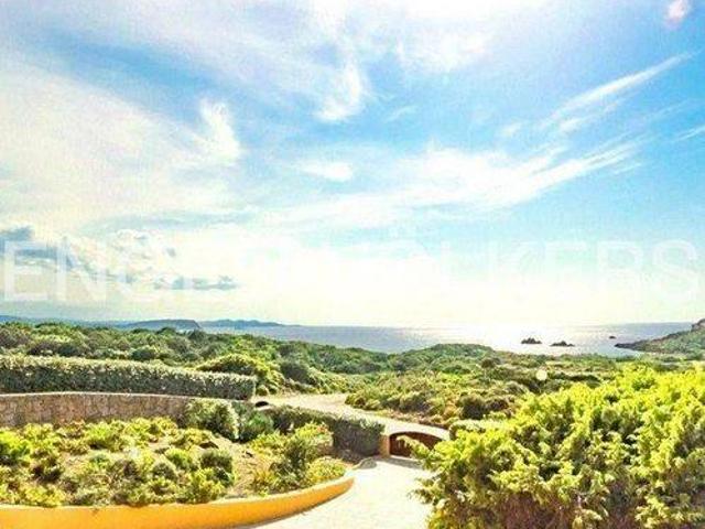Villa in vendita a Santa Teresa Gallura OT