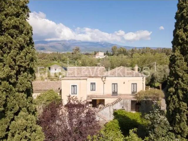 Villa in vendita a Santa Venerina CT