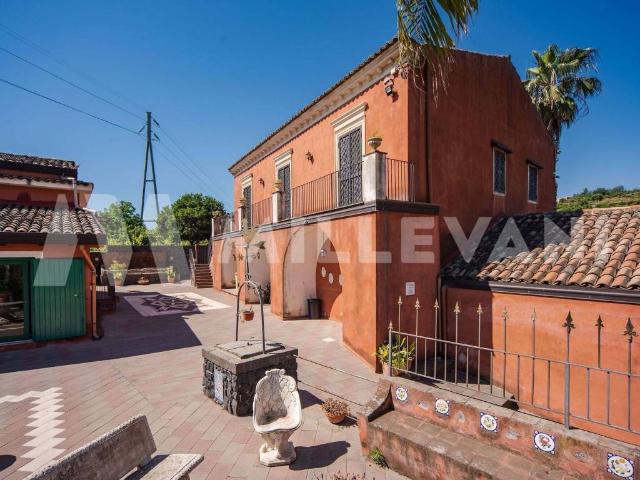 Villa in vendita a Santa Venerina CT