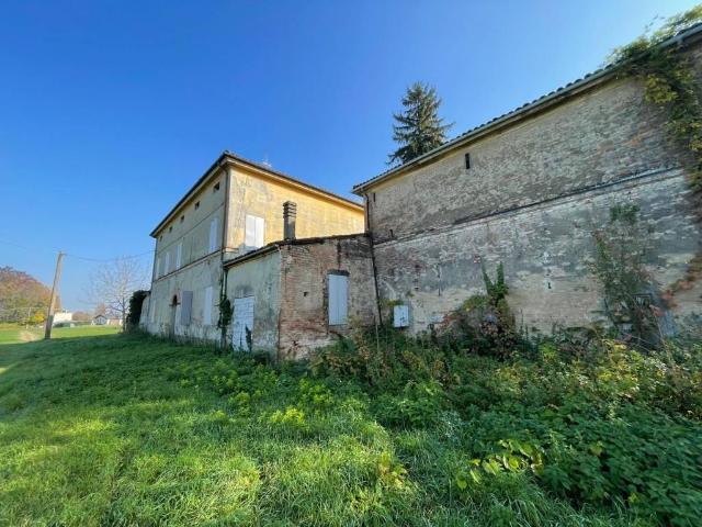 Villa in vendita a Sant'Agata Bolognese BO