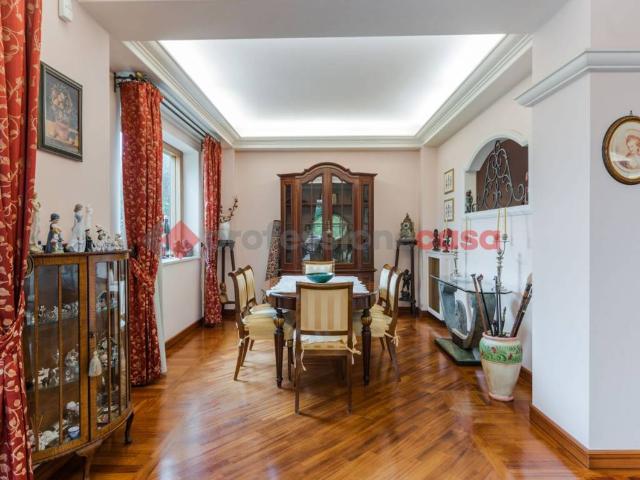 Villa in vendita a Sant'Agata li Battiati CT