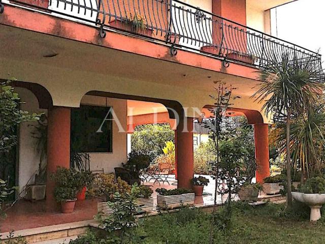 Villa in vendita a Sant'Agata li Battiati CT