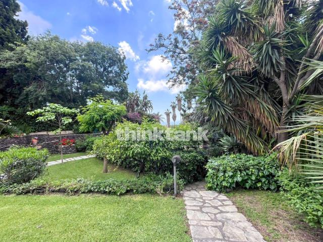 Villa in vendita a Sant'Agata li Battiati