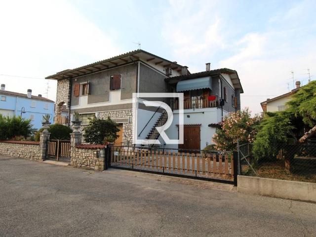Villa in vendita a Sant'Agata sul Santerno RA