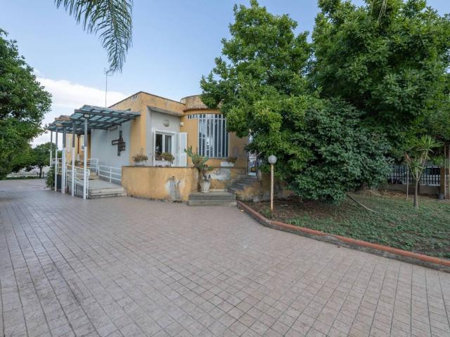 Villa in vendita a Sant'Anastasia NA