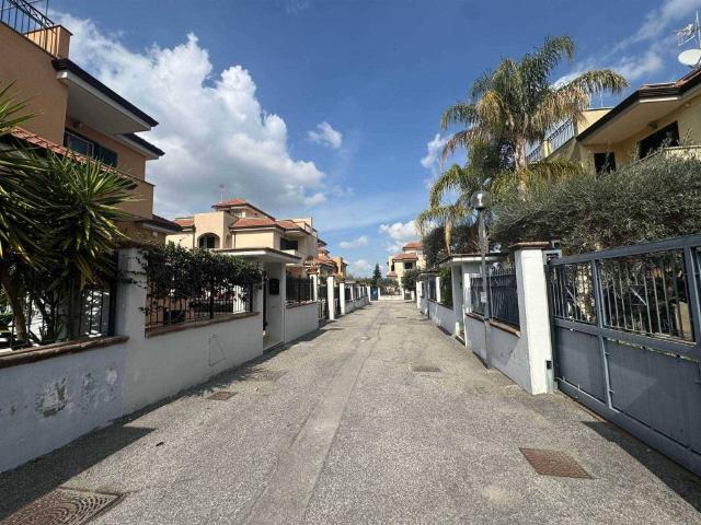 Villa in vendita a Sant'Anastasia NA