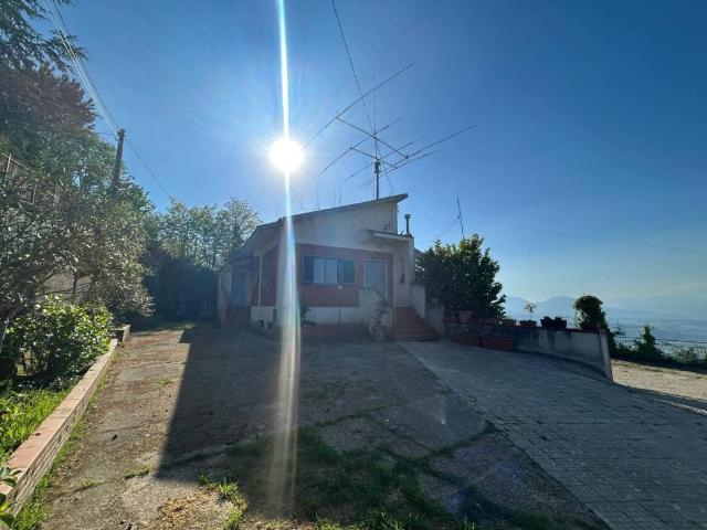 Villa in vendita a Sant'Angelo a Cupolo BN