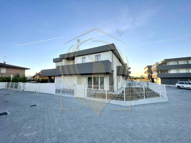Villa in vendita a Sant'Angelo di Piove di Sacco PD