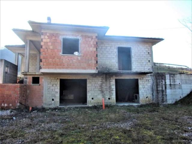 Villa in vendita a Sant'Angelo in Vado PU