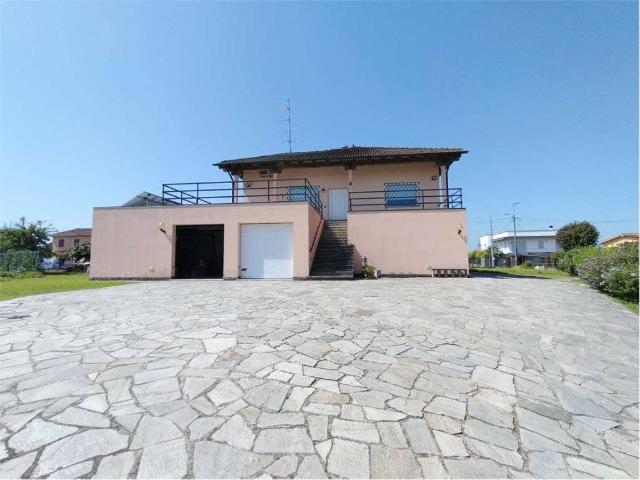 Villa in vendita a Sant'Angelo Lomellina PV