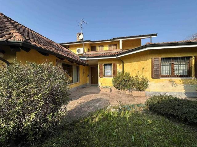 Villa in vendita a Sant'Angelo Lodigiano LO