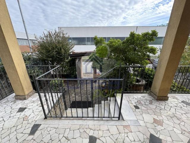 Villa in vendita a Sant'Angelo Lodigiano LO