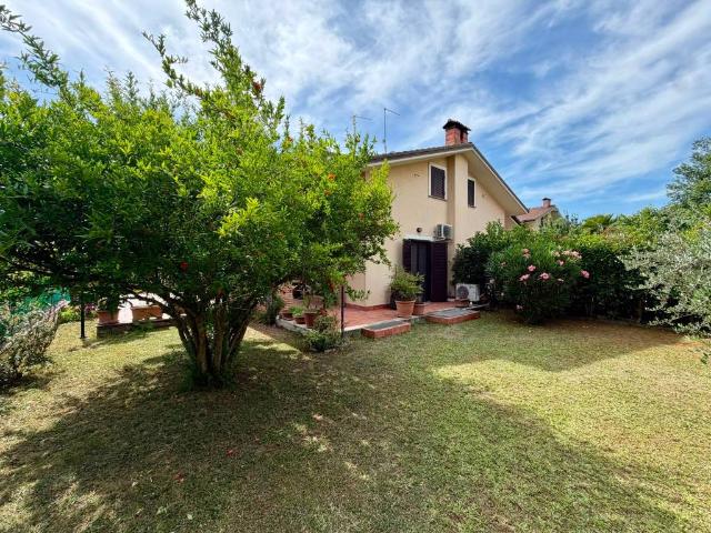 Villa in vendita a Sant'Angelo Romano RM