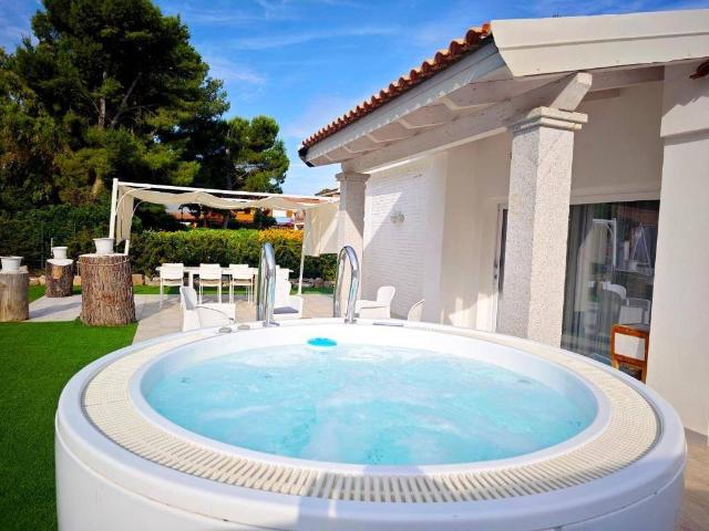Villa in vendita a Sant'Anna Arresi CI