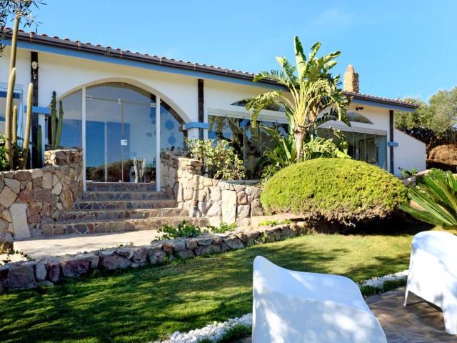 Villa in vendita a Sant'Antioco CI