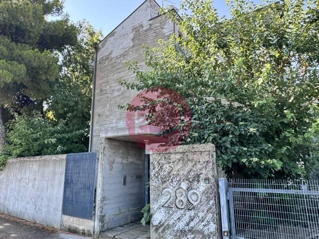 Villa in vendita a Santarcangelo di Romagna RN