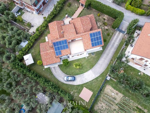 Villa in vendita a Sant'Egidio alla Vibrata TE