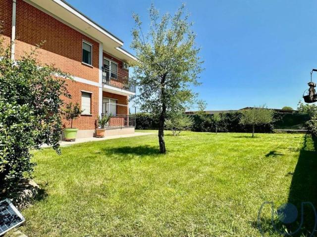 Villa in vendita a Santena TO