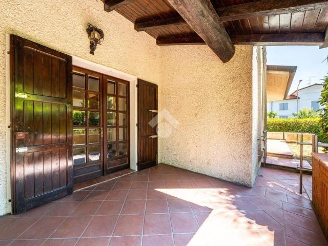Villa in vendita a Sant'Ilario d'Enza RE