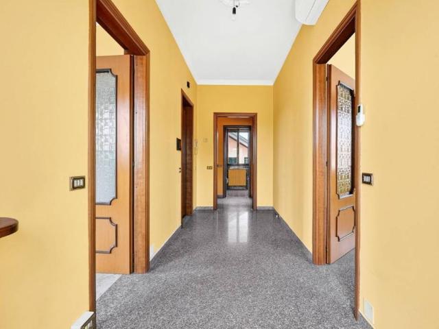 Villa in vendita a Saronno VA